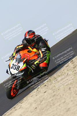 media/Sep-05-2025-CRA (Fri) [[b1fe00145a]]/10am (Inside Turn 2)/